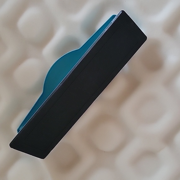 the happy planner • hole punch - Picture 2 of 4